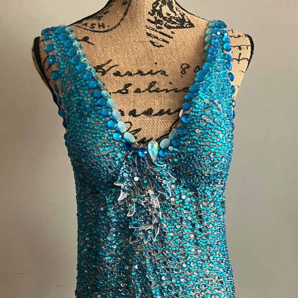 Turquoise rhinestone, nude mesh, one-of-a-kind samba dress (Queen or Muse) - Picture 5 of 10